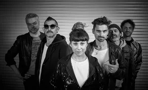 La Cafetera Roja